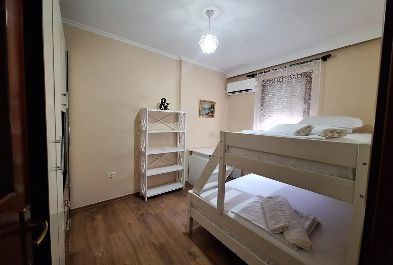 Alb Apartament Tirana Apartment