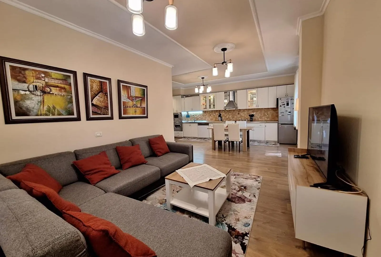 Alb Apartament Tirana